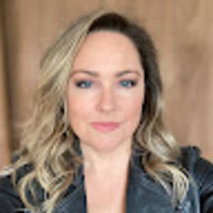 Meet your Posher, Chelsie